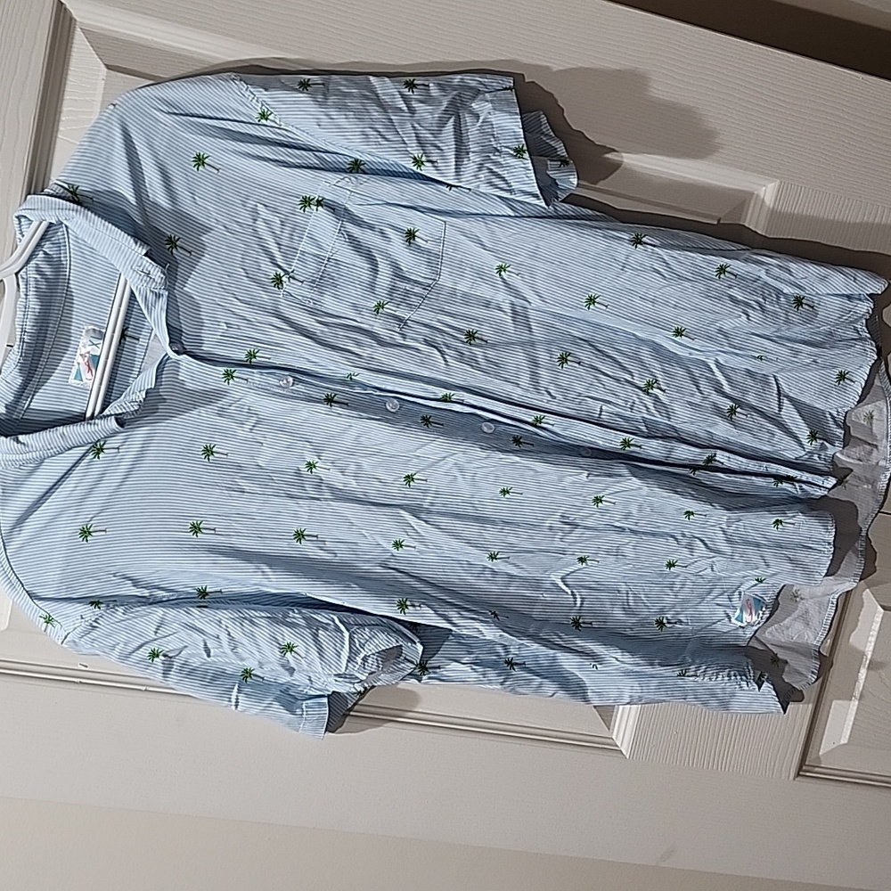 Bermies button down shirt blue‎ & white pinstripes with palm trees size xl